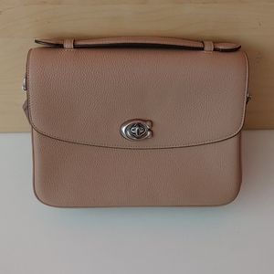 NWT Coach Cassie Taupe